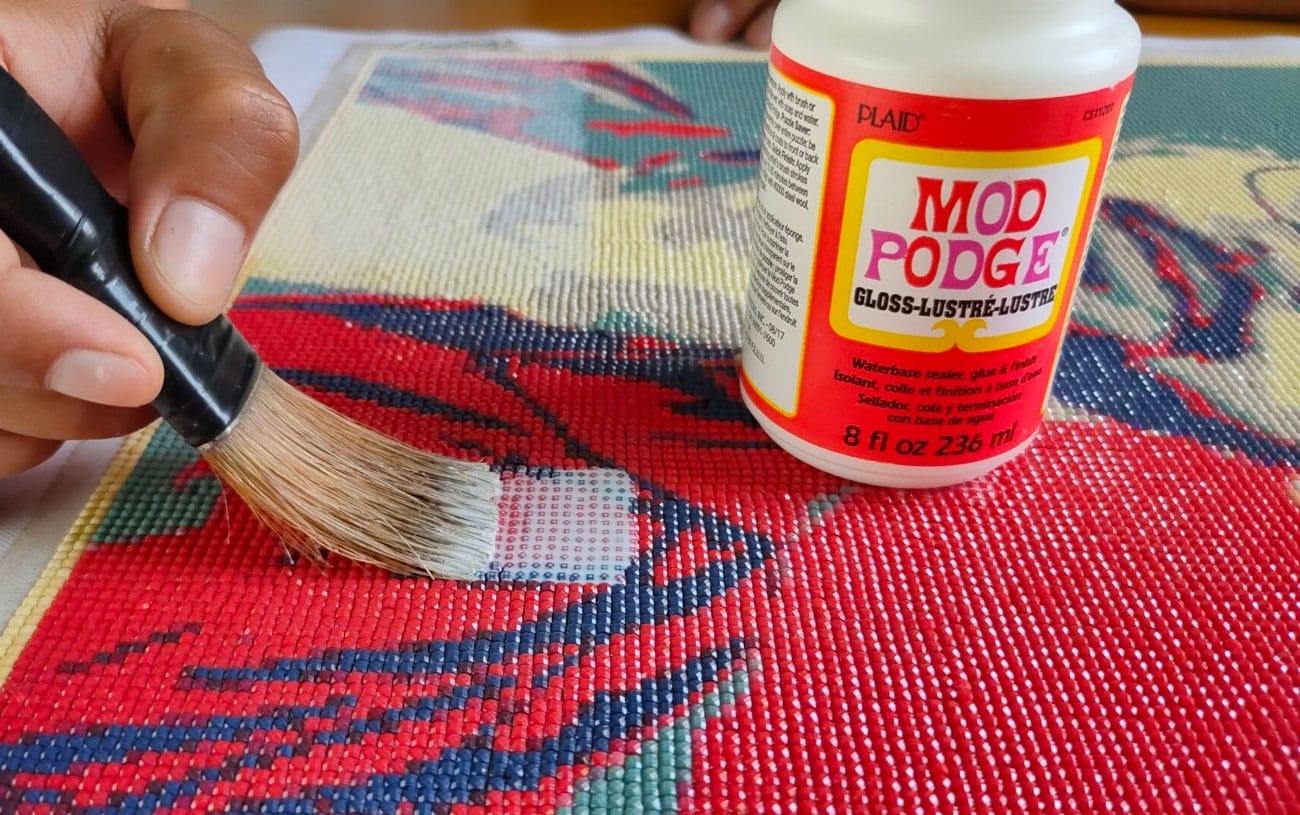 Sealing your Diamond Dot Art with Mod Podge, Have you heard of diamond dot  art? You can seal it with Mod Podge! Diamond painting is very cool - learn  more here